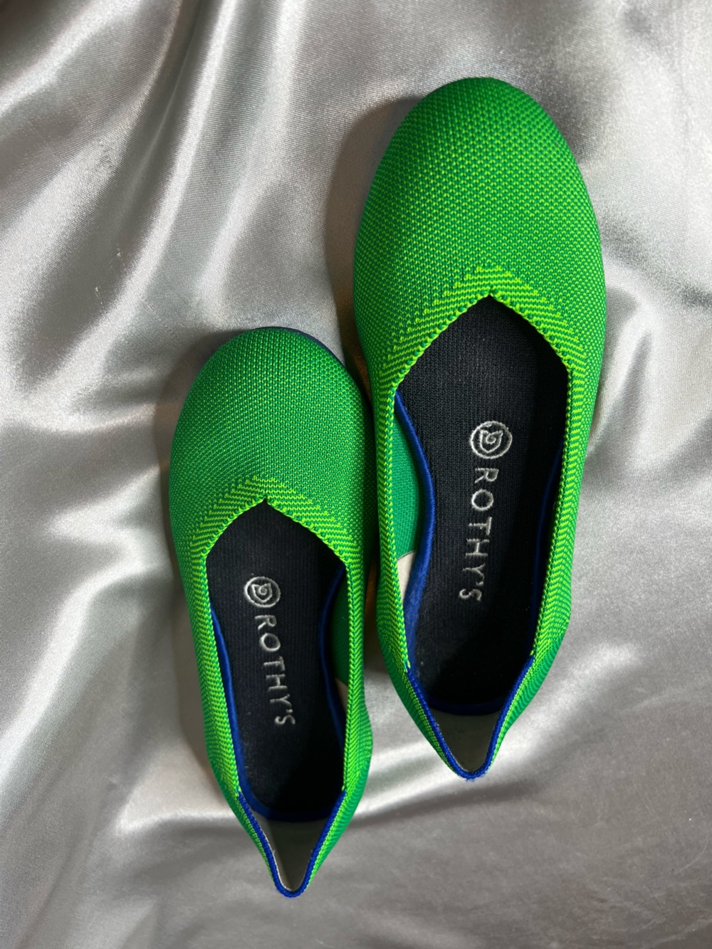 Rothy's Jellybean Kelly Green Round Toe Ballet Flats Size 7